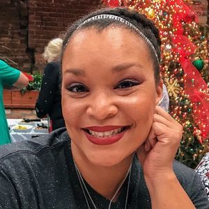 Meet your Posher, Demetria